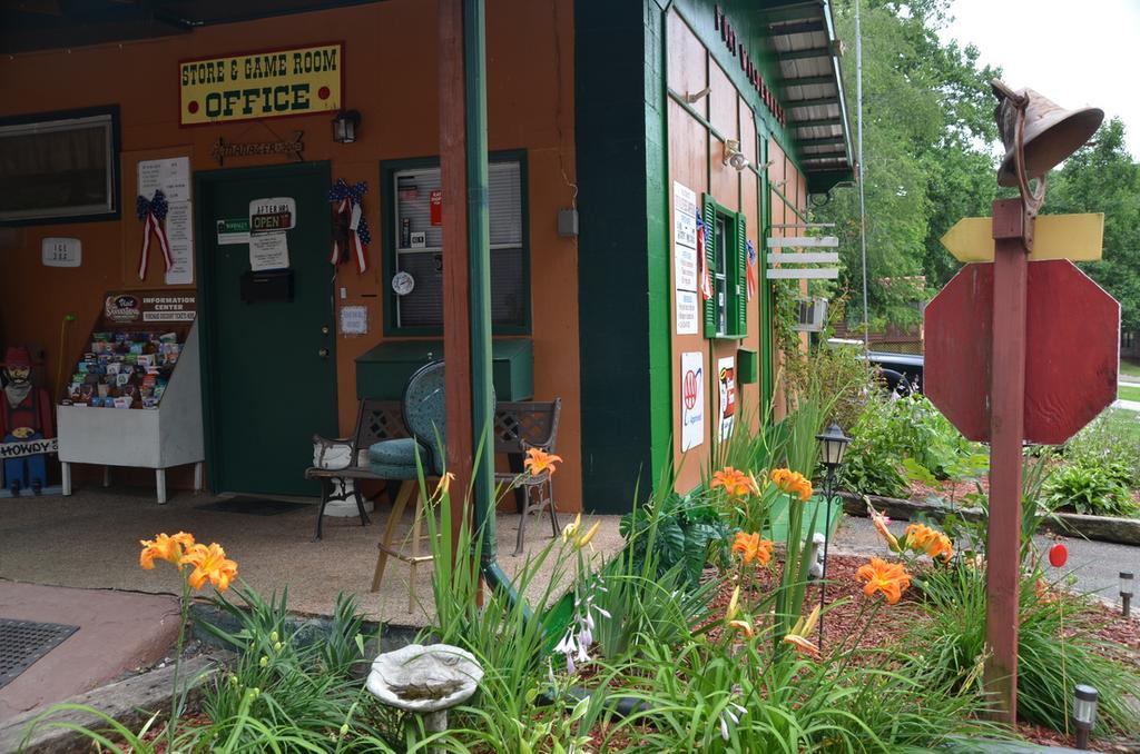 Ft. Wilderness Rv Park And Campground Whittier Экстерьер фото